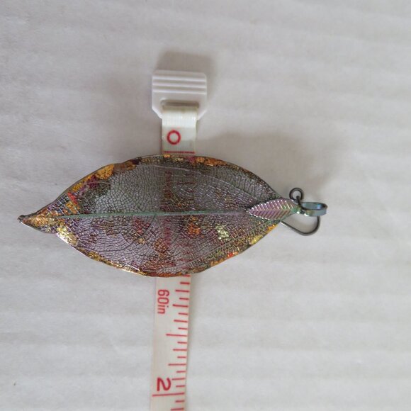 Urban Rose - Gorgeous & Unique Real Leaf Earrings - Gilded, Iridescent NWOT - Picture 5 of 6